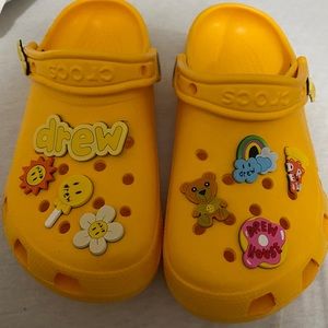 Justin Bieber crocs